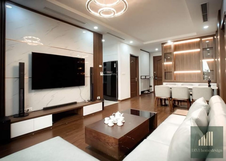 Cần bán nhanh căn hộ 2PN chung cư Discovery Complex, Cầu Giấy. Tầng trung, nt cơ bản, lh 0969.636.235
